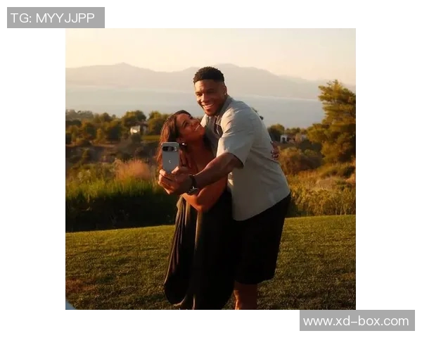 低调生活中的足球明星妻子如何在光环下守护家庭与爱情