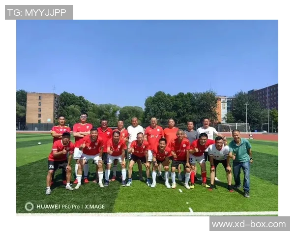 足球明星齐聚一堂的精彩合影瞬间回顾与分享